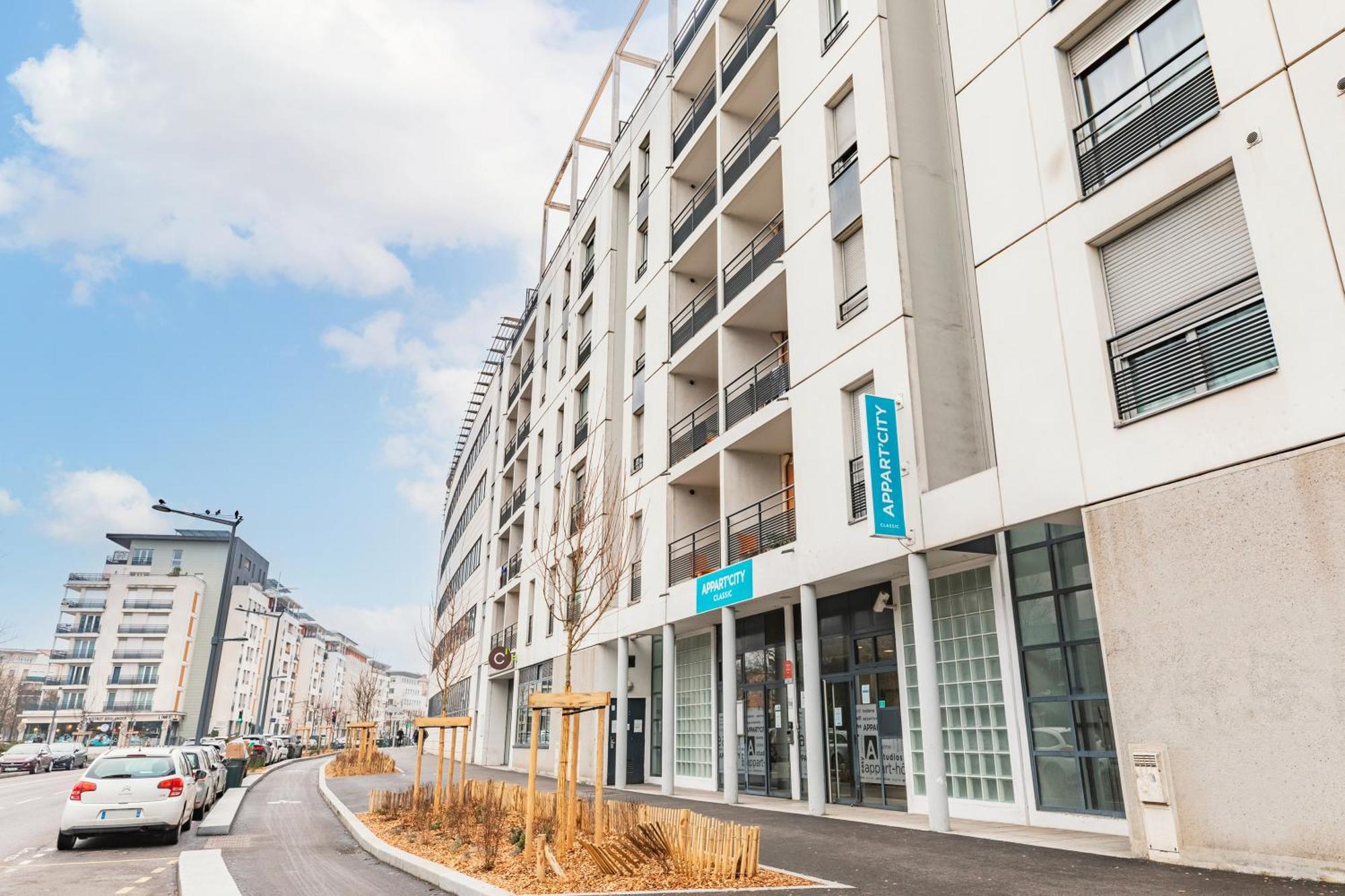 Appart'City Classic Lyon Vaise St Cyr Екстериор снимка